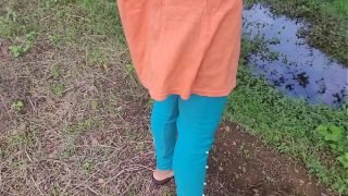 Fucking sexy desi girlfriend in the outdoor blue sex