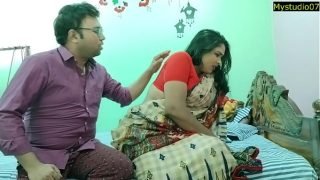 Sexy Pakistani Bhabhi Showing Boobs Lover And Fucking Hot Pussy