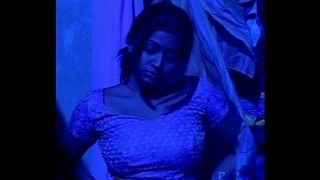 Tamil actress hot bath